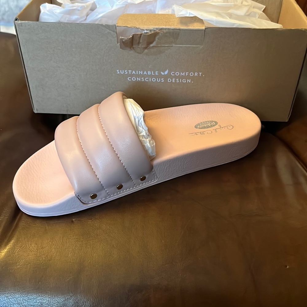 Dr. Scholls blush pink leather slides